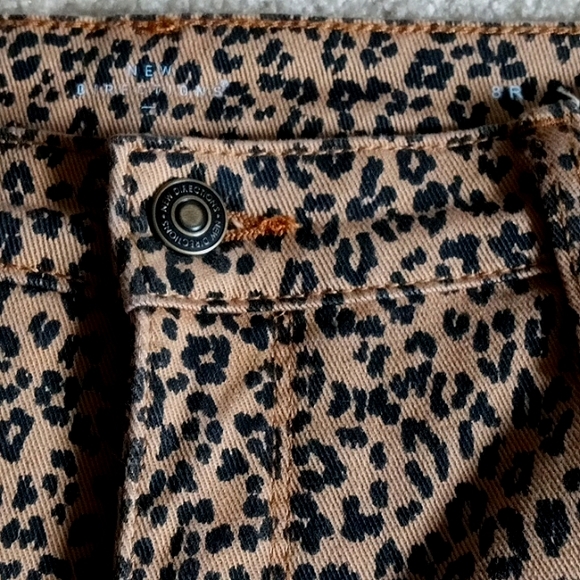 Leopard Print Size 8 Skinny Jeggings New Directions - Picture 2 of 7